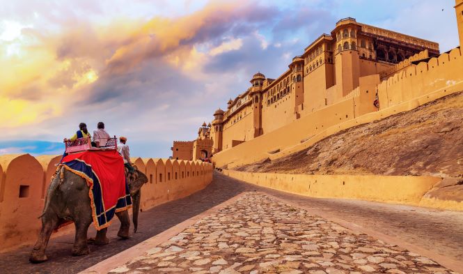 Amer Fort - Travel Chatter