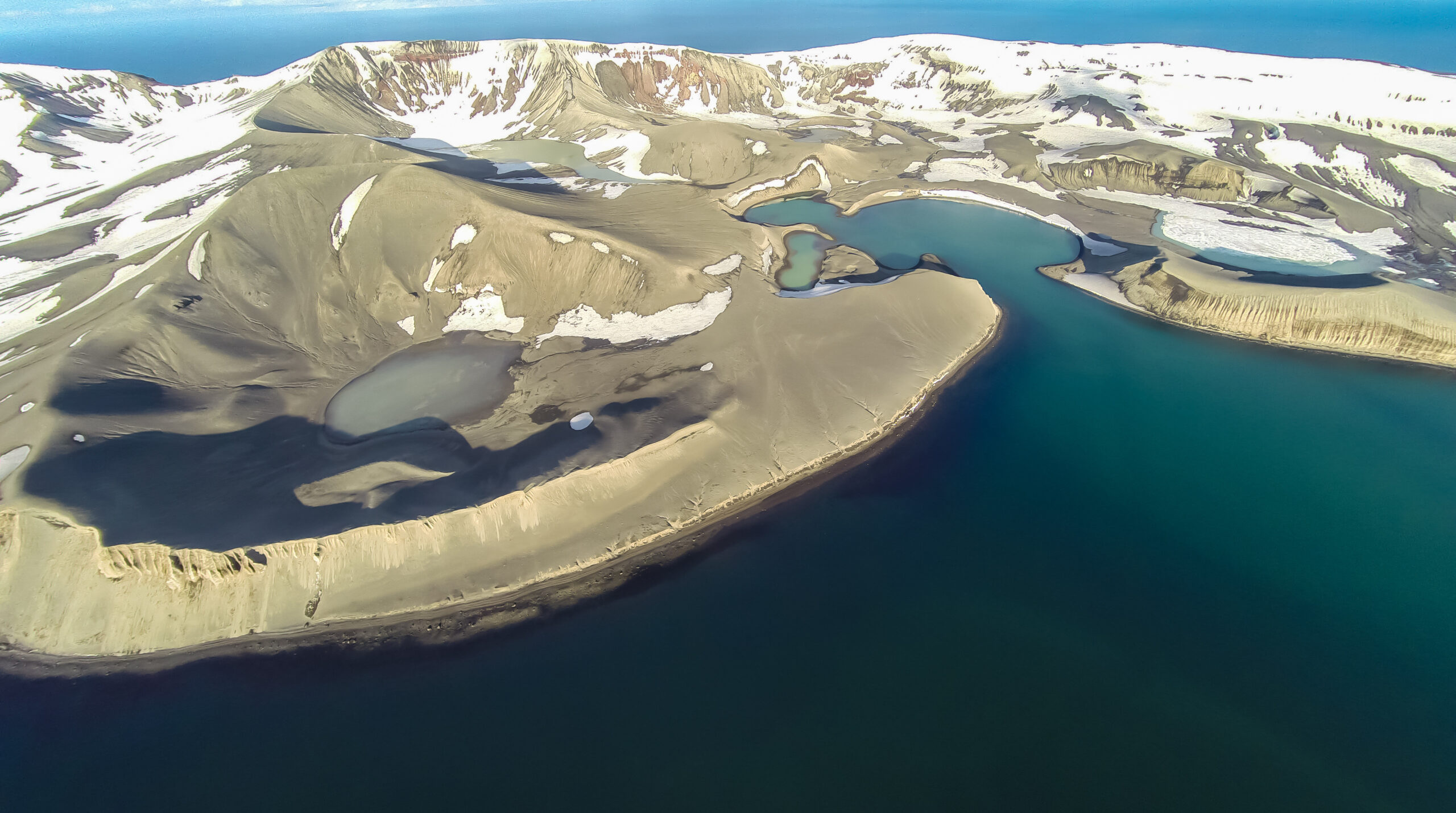 Deception Island 